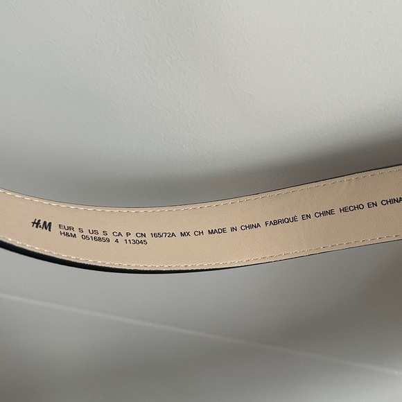 NWOT | H&M | Brown Faux Leather Belt w/ Gold Buckle - Picture 2 of 5
